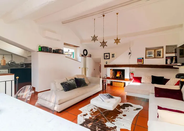 Apartament Campo De' Fiori Enchanting Attic *