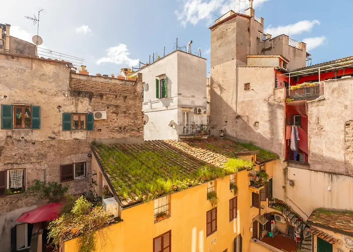 Campo De' Fiori Enchanting Attic